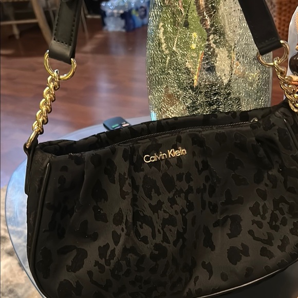 Calvin Klein Black Leopard Print Women's Bag..send offers please!! - Picture 9 of 10